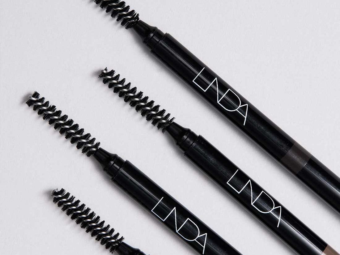 The Right Brow Shape = A Natural Face Lift