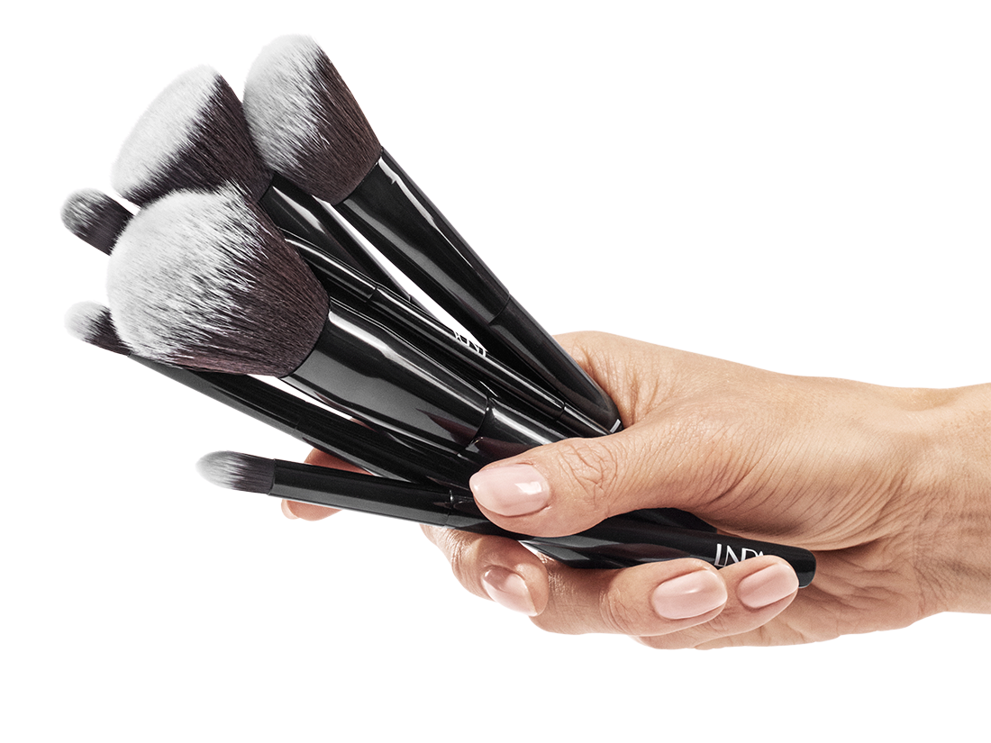 Makeup Brushes – The Secret to a Flawless Finish