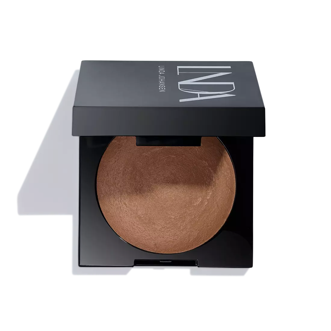 Bronzer soyeux et cuit au four