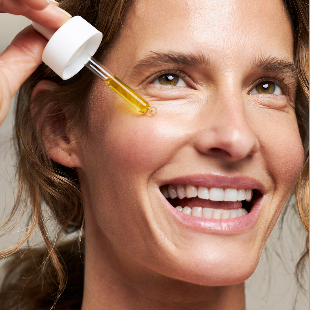 Huile visage multi-vitaminée