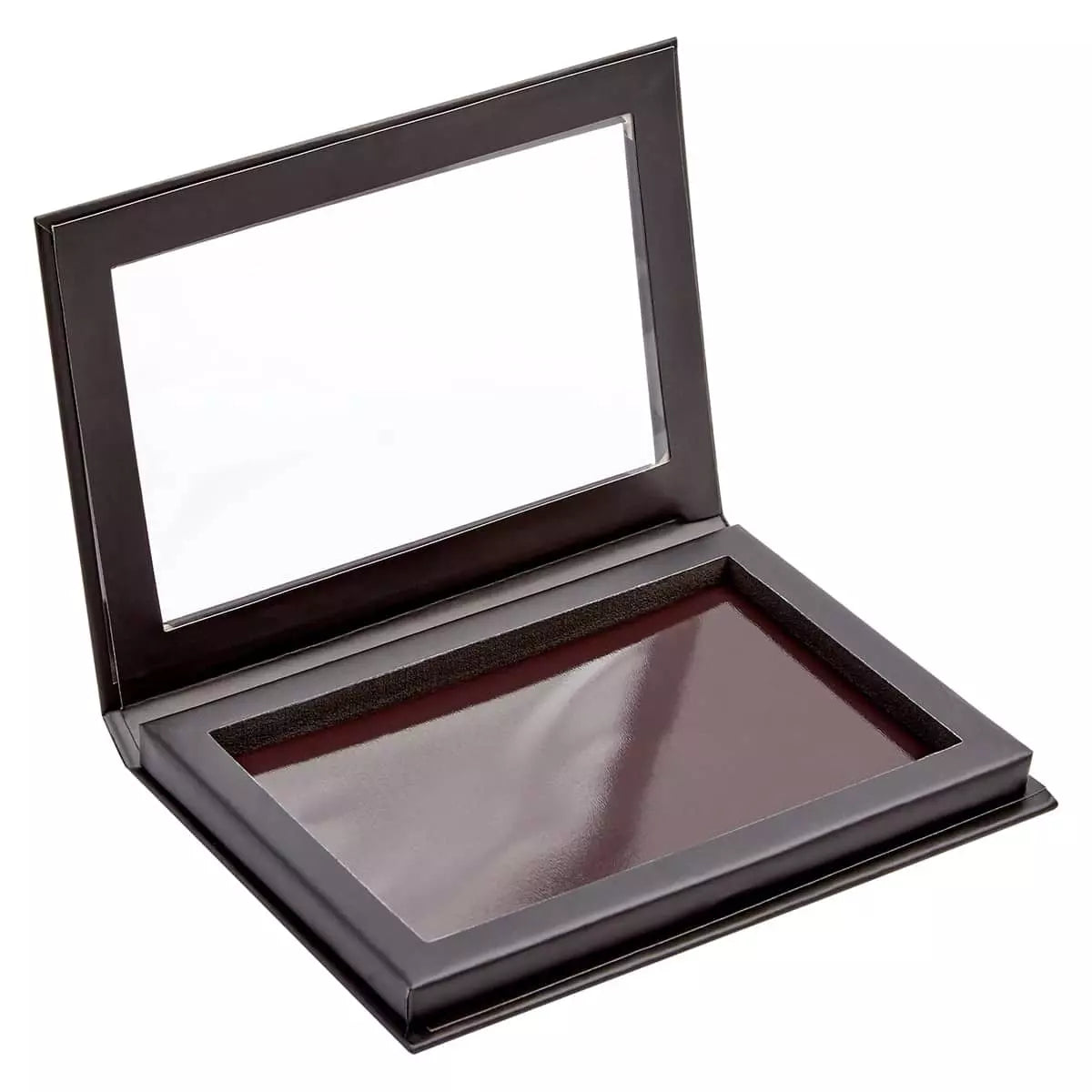 Paleta de maquillaje vacía