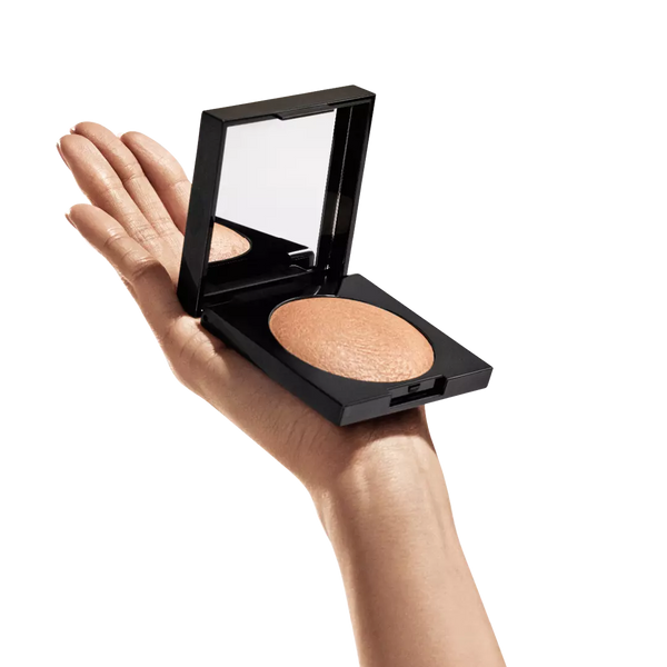 Bronzer soyeux et cuit au four